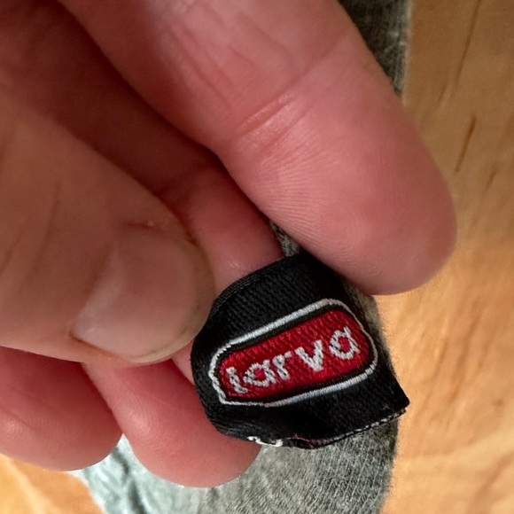 Larva Sugar Skull Colorful Short Sleeve Heather Gray Crew Neck Tee - Picture 5 of 9